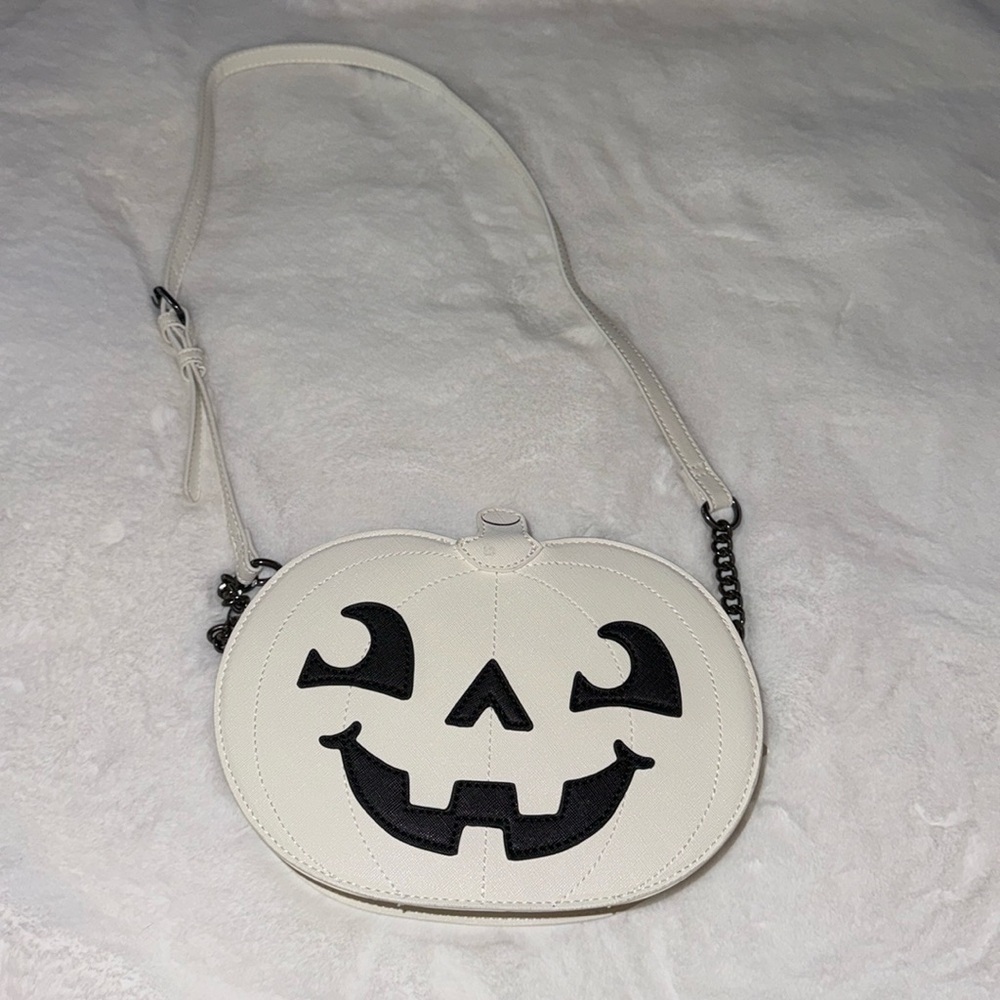 Mad Engine White Pumpkin Jack O'Lantern Crossbody Purse, Cute Halloween Bag NWOT
